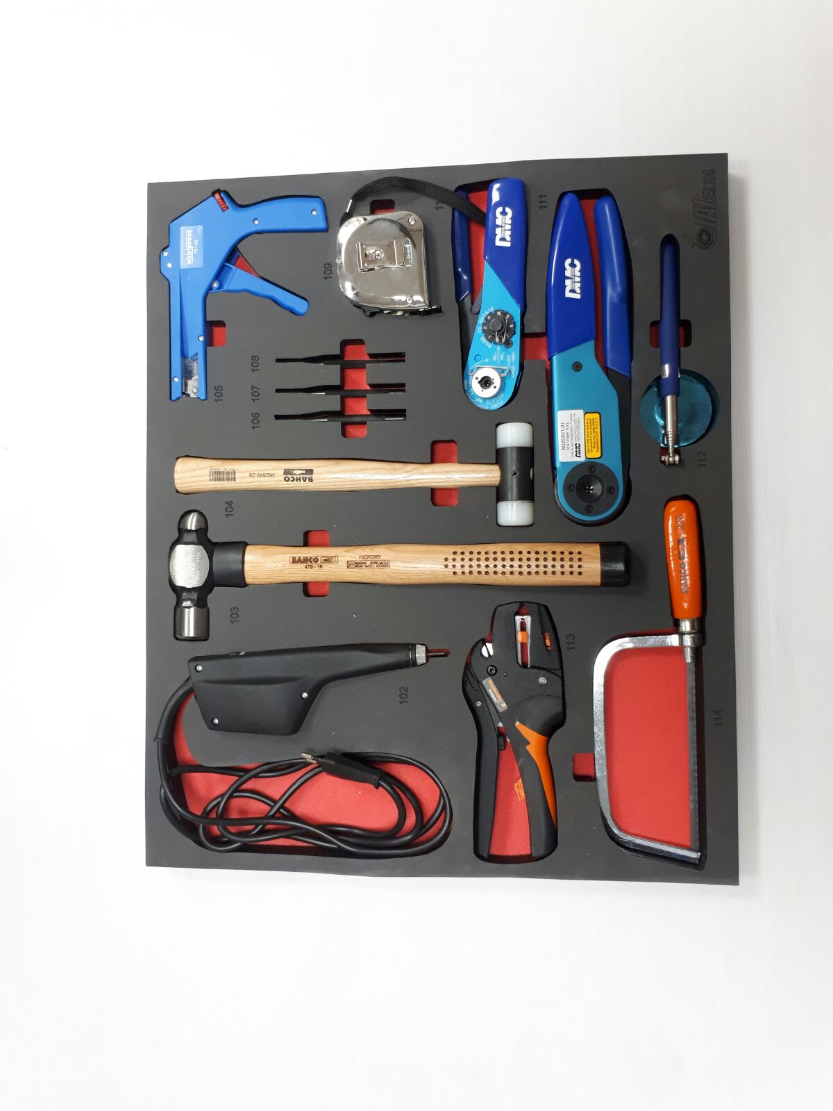 תבניות ספוג לכלי עבודה